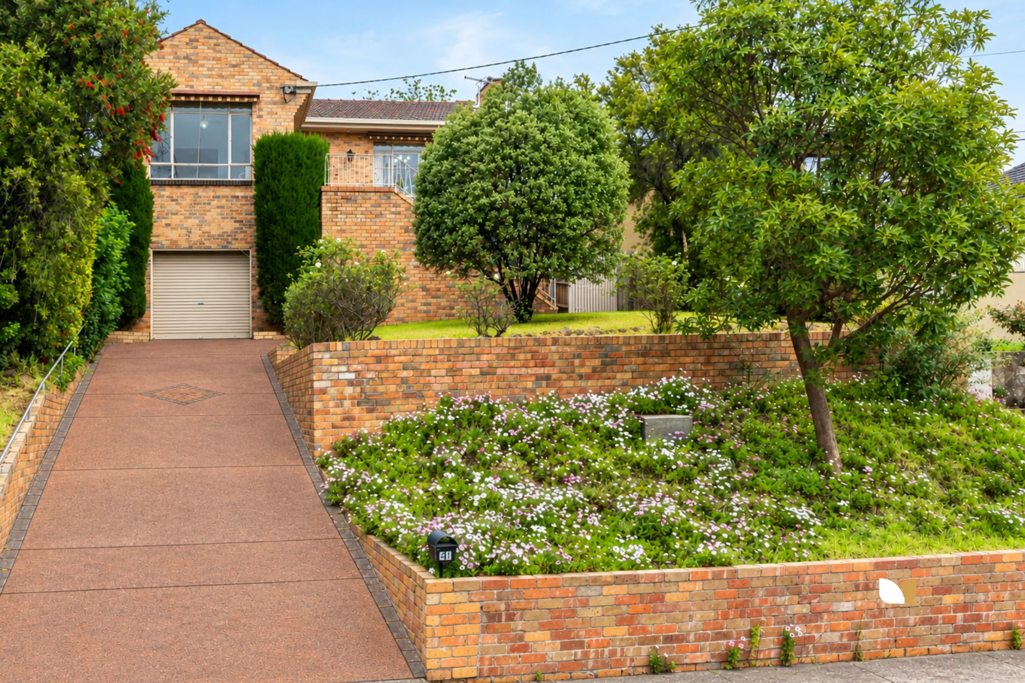 41 Hillsyde Parade, Strathmore, Vic 3041