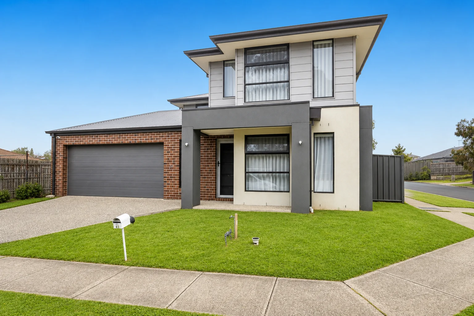 41 Redgum Ave, Carrum Downs, Vic 3201