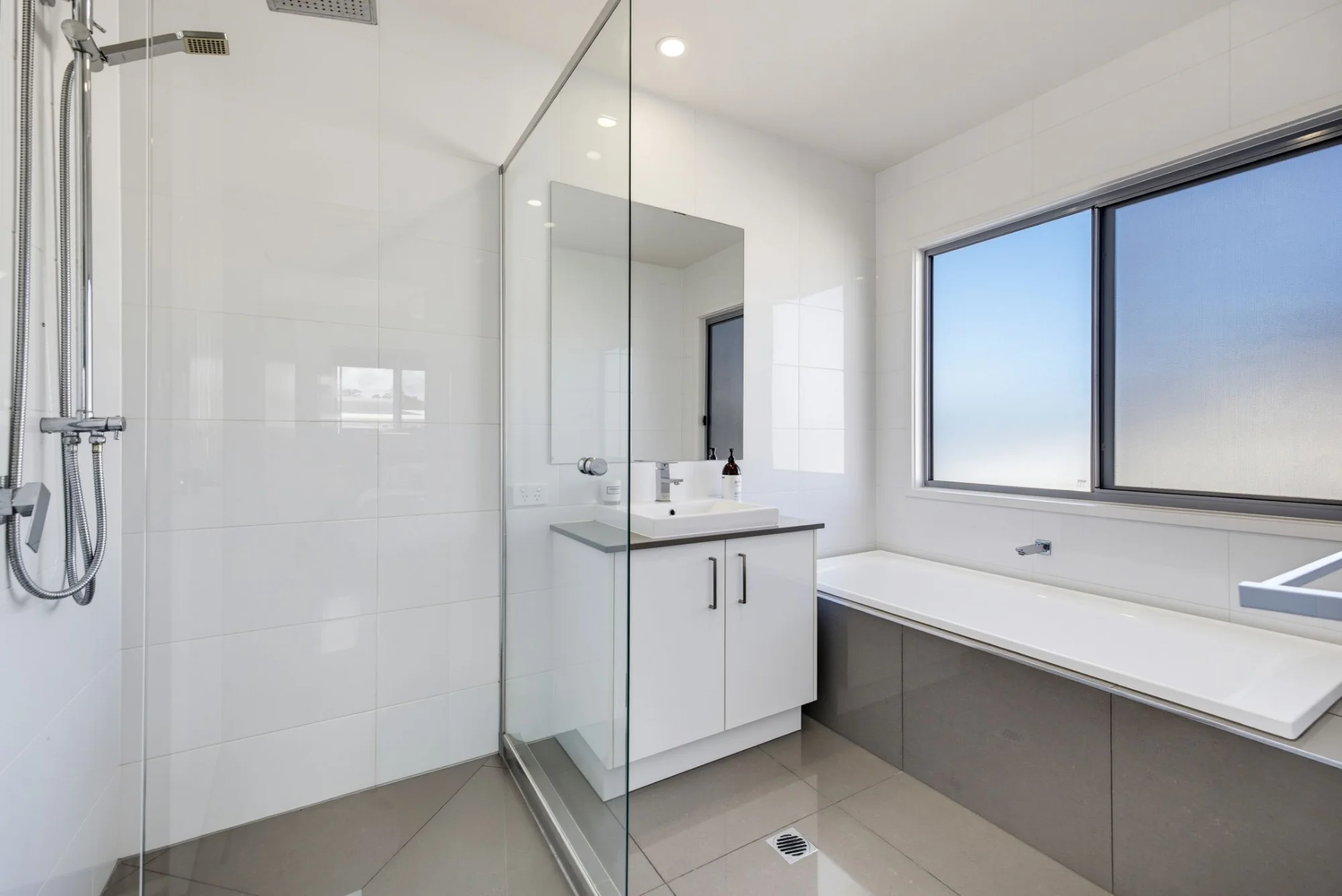 41 Waterway Drive, Birtinya QLD 4575