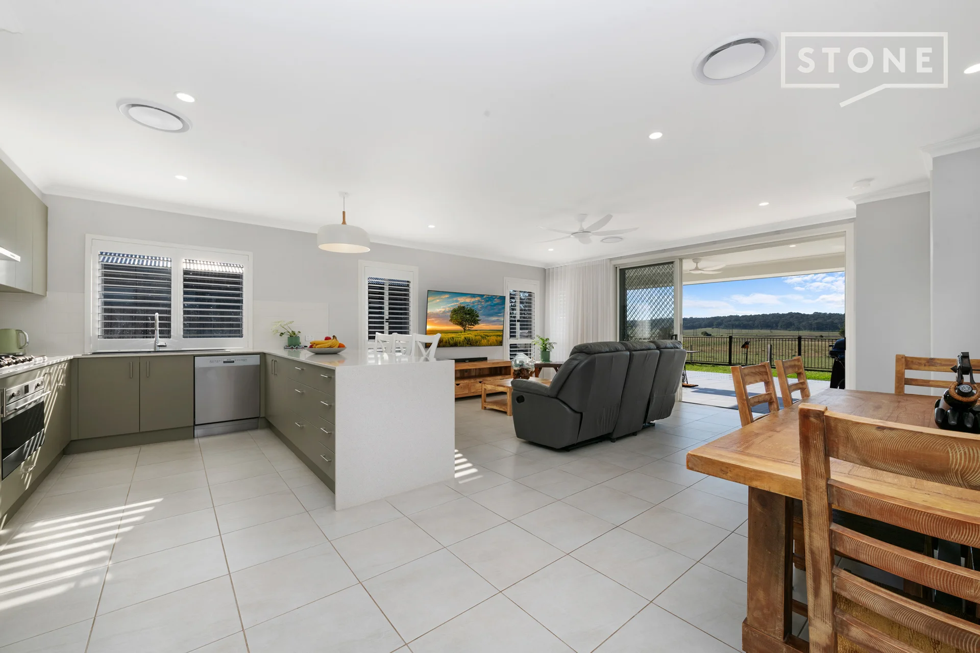 42 Ballyneal Crescent, Heddon Greta, NSW 2321
