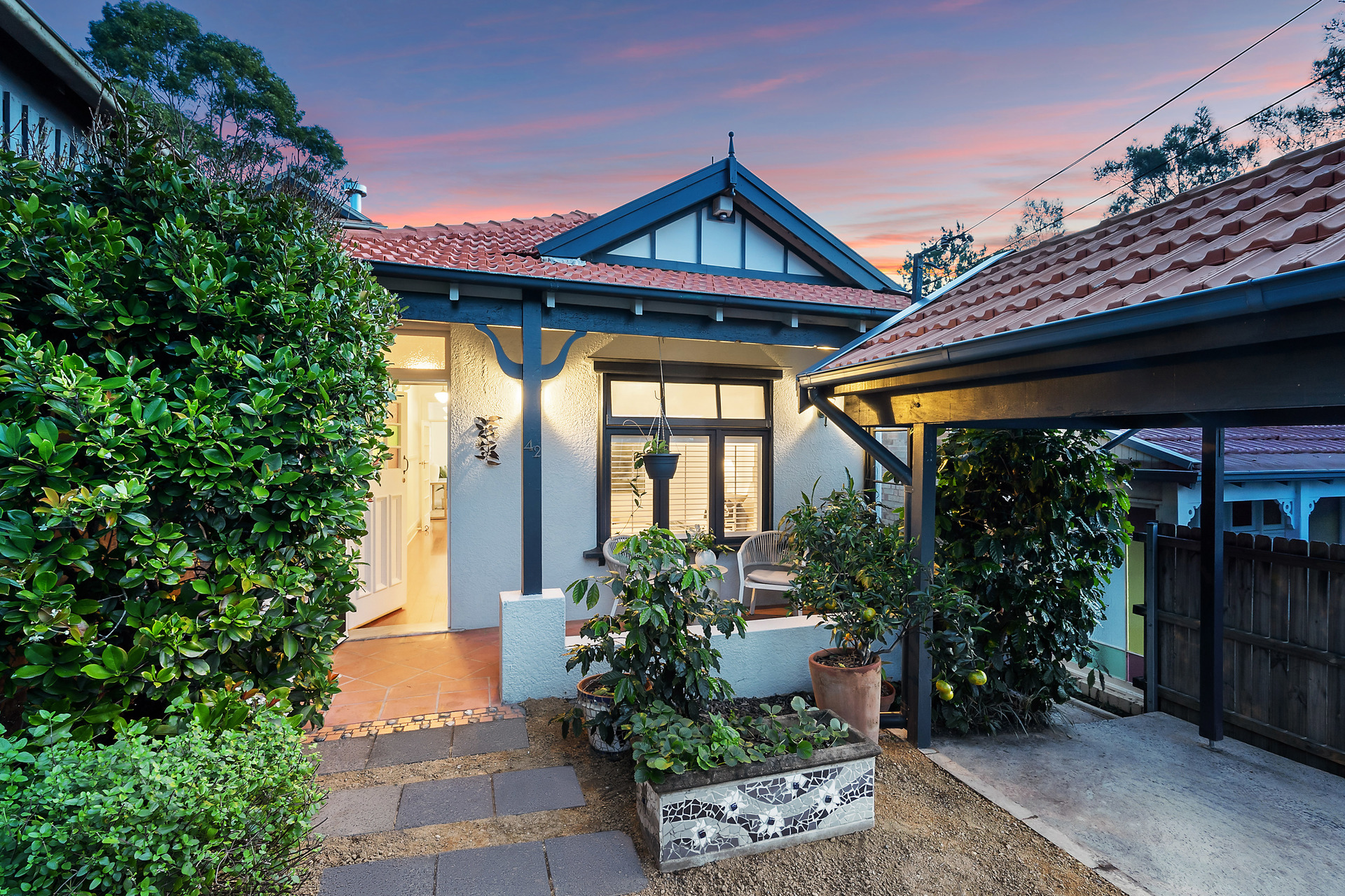 42 Dalleys Road, Naremburn, NSW 2065 42 Dalleys Road, Naremburn, NSW 2065