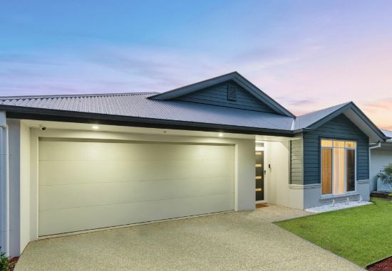 42 Hall Street, Pallara, Qld 4110