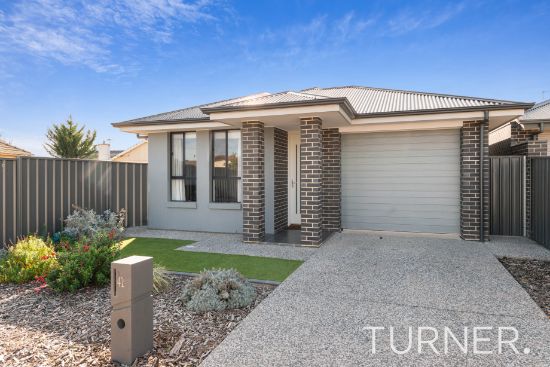 42 Lucerne Grove, Findon, SA 5023