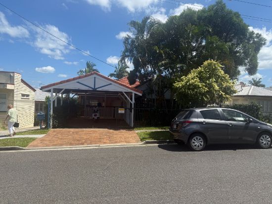 42 Minimine St, Stafford, Qld 4053