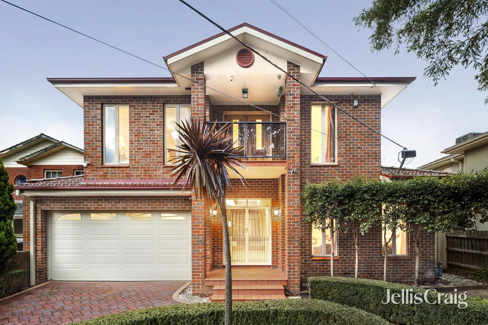 42 Panoramic Grove, Glen Waverley, Vic 3150