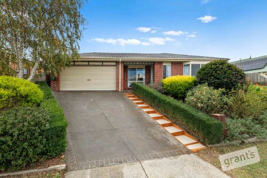 42 Tantallon Boulevard, Beaconsfield, Vic 3807