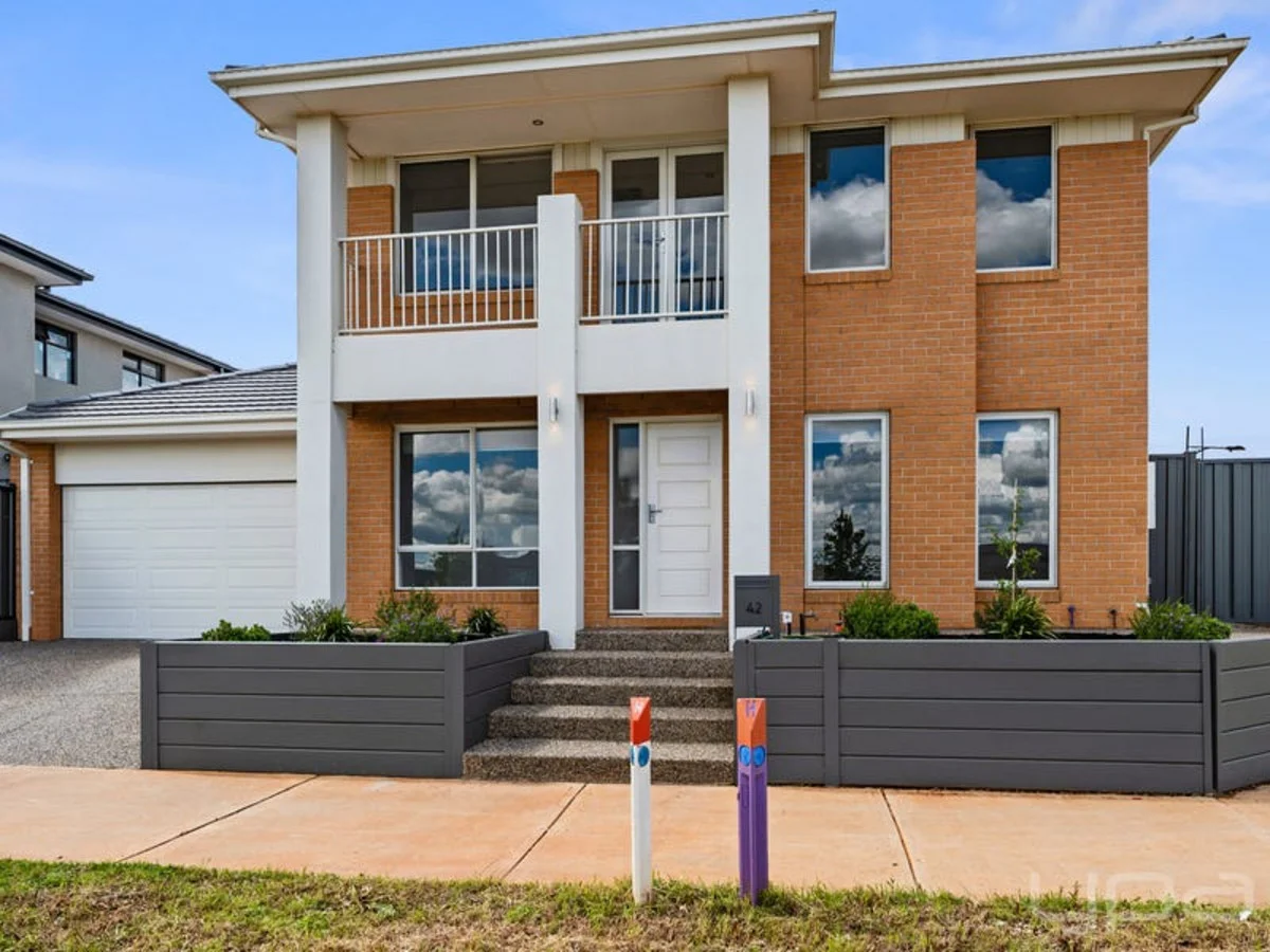 42 Wimbledon Boulevard, Strathtulloh, Vic 3338