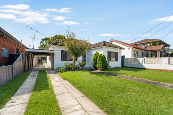 43 Daphne Avenue, Bankstown, NSW 2200
