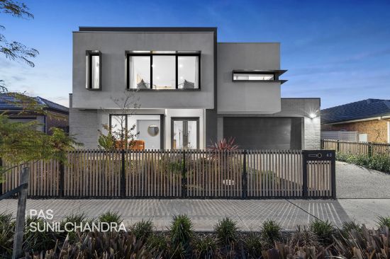 43 Oconnor Avenue, Clyde North, Vic 3978