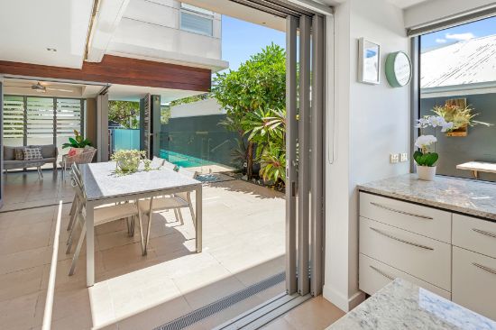 44 Ferguson Street, Sunshine Beach, Qld 4567