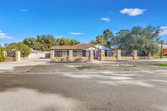 44 KIANDRA PARADE, Ballajura, WA 6066