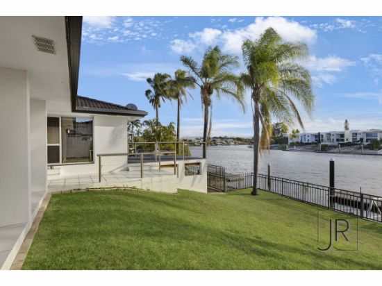 44 Sophie Avenue, Broadbeach Waters, Qld 4218