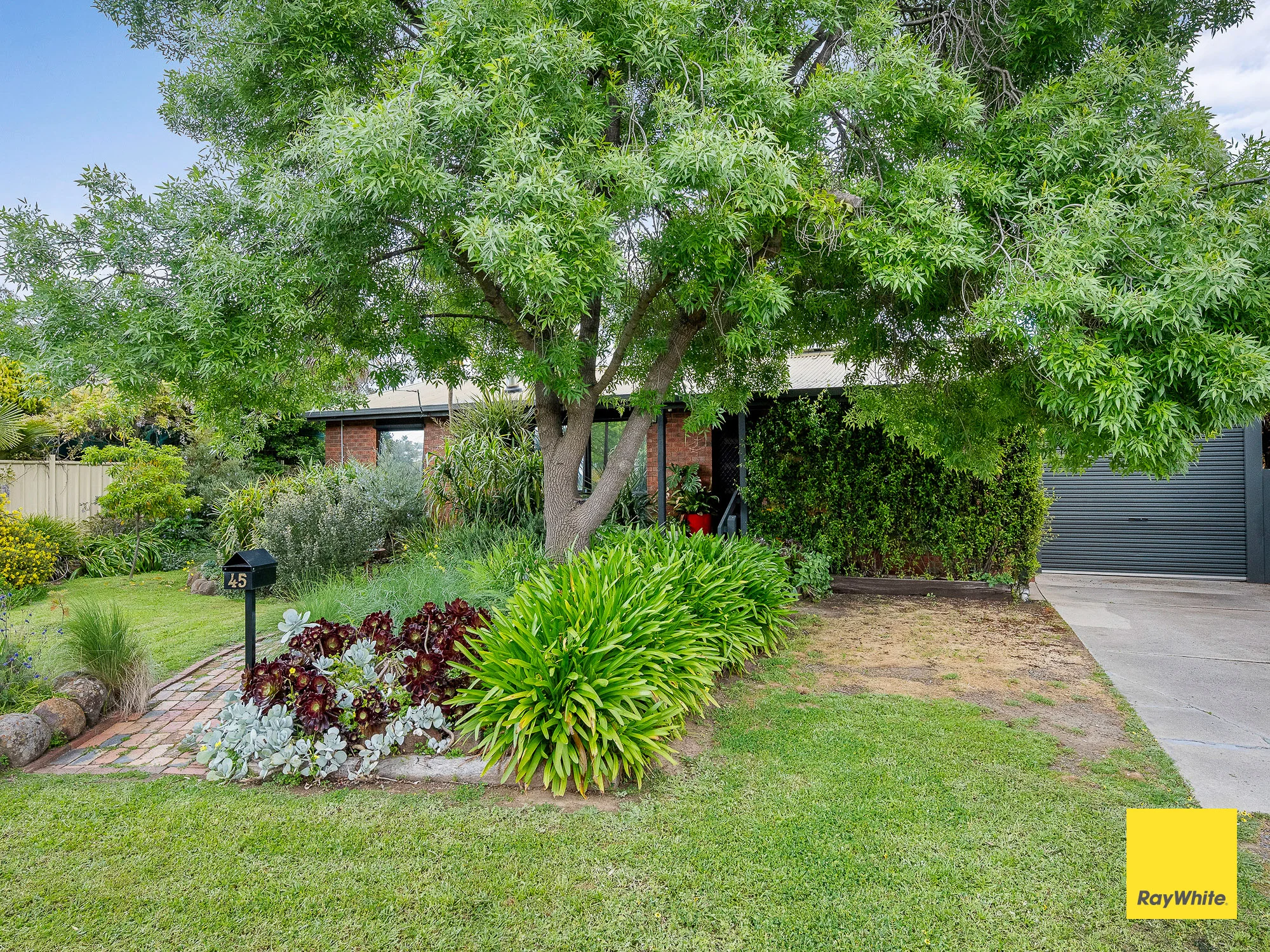45 Neil Street, Kangaroo Flat, Vic 3555