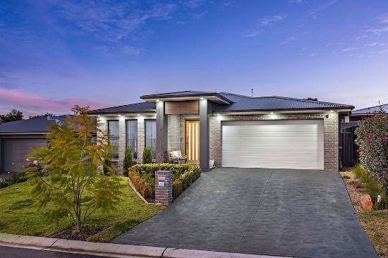 45 Roy Crescent, Thirlmere, NSW 2572