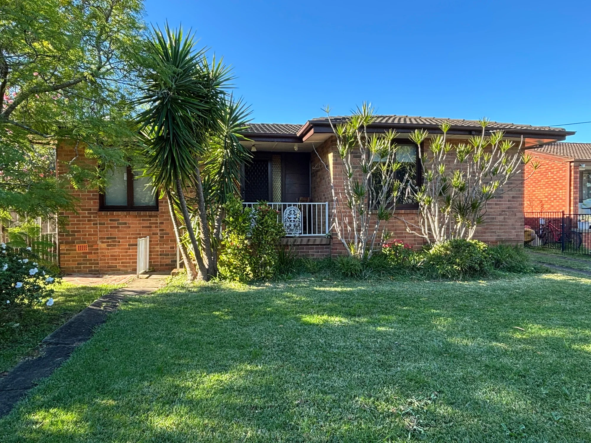 45 Sampson Crescent, Bomaderry NSW 2541