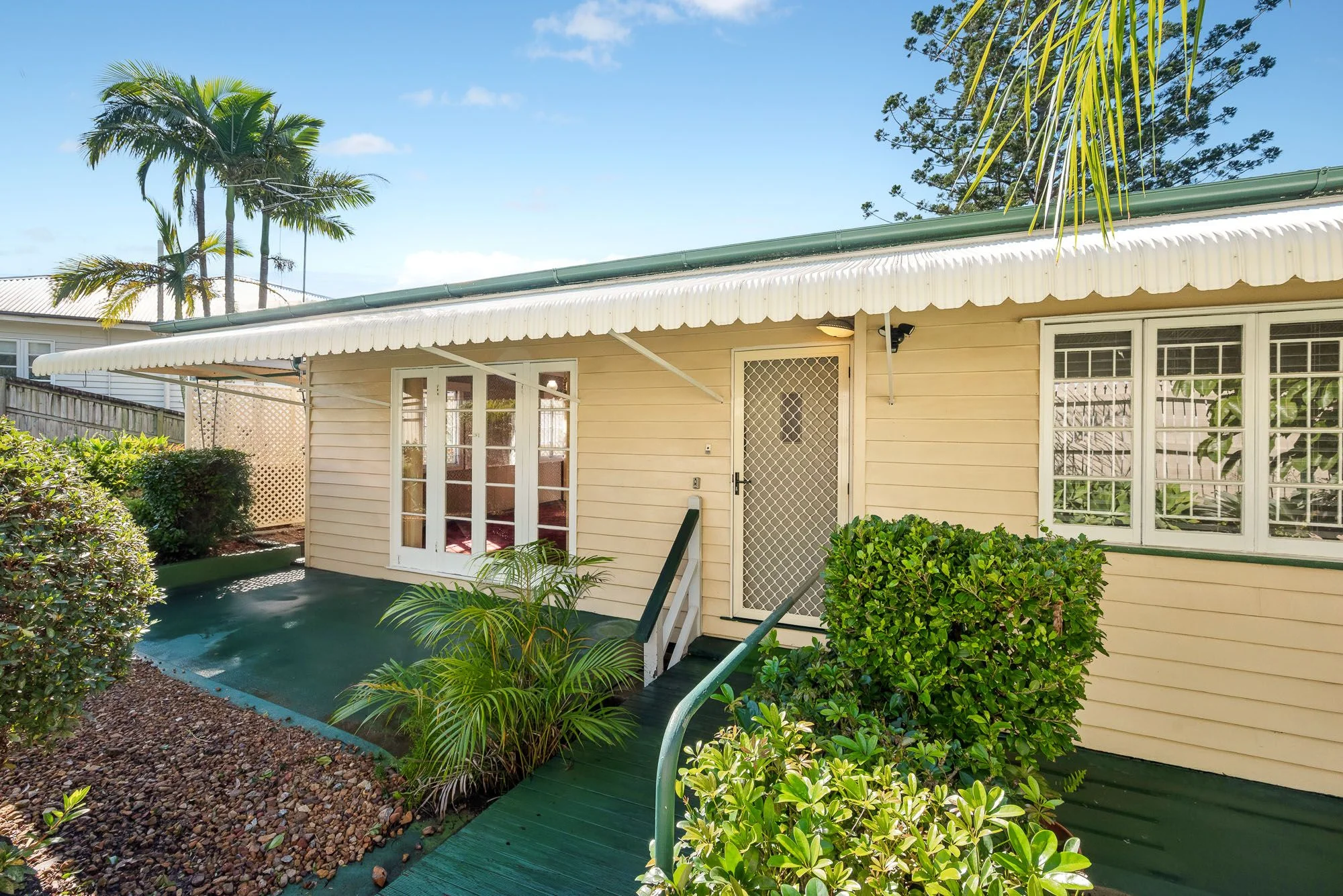 45 Wentworth Parade, Balmoral QLD 4171