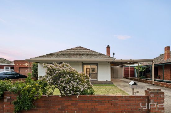 Auction | $550,000 - $600,000