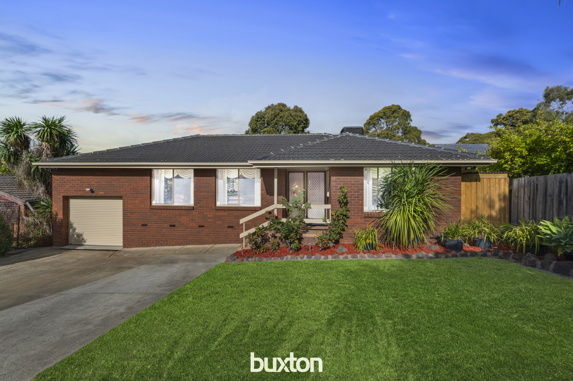 46 Marykirk Drive, Wheelers Hill, Vic 3150 46 Marykirk Drive, Wheelers Hill, Vic 3150