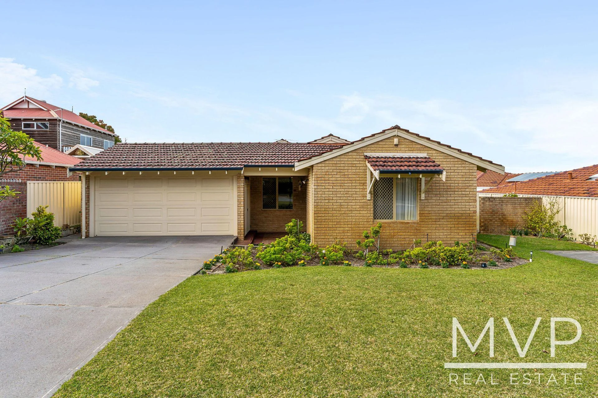 46 Robertson Road, Kardinya, WA 6163