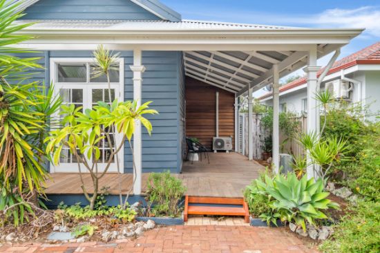 46 Wood Street, White Gum Valley, WA 6162