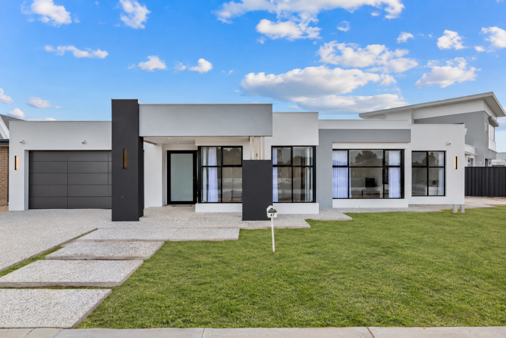 47 Cherry Drive, Treeby, WA 6164