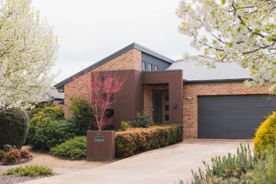 47 Flos Greig Street, Watson, ACT 2602