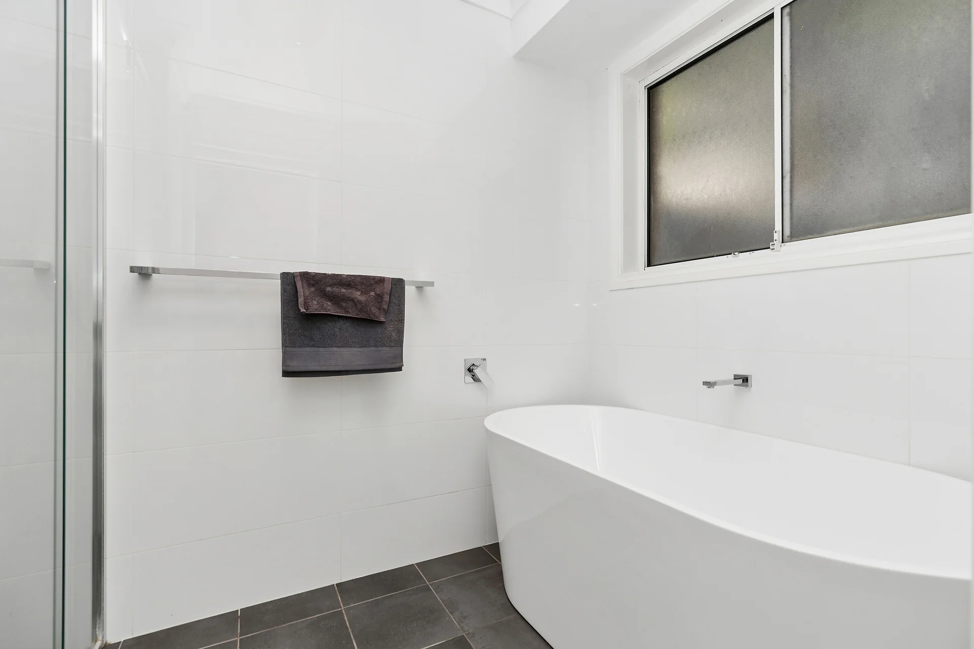48 Allambie Way, Mount Austin, NSW 2650