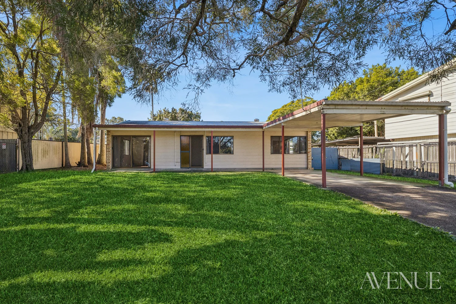 48 Waratah Drive, Crestmead, Qld 4132