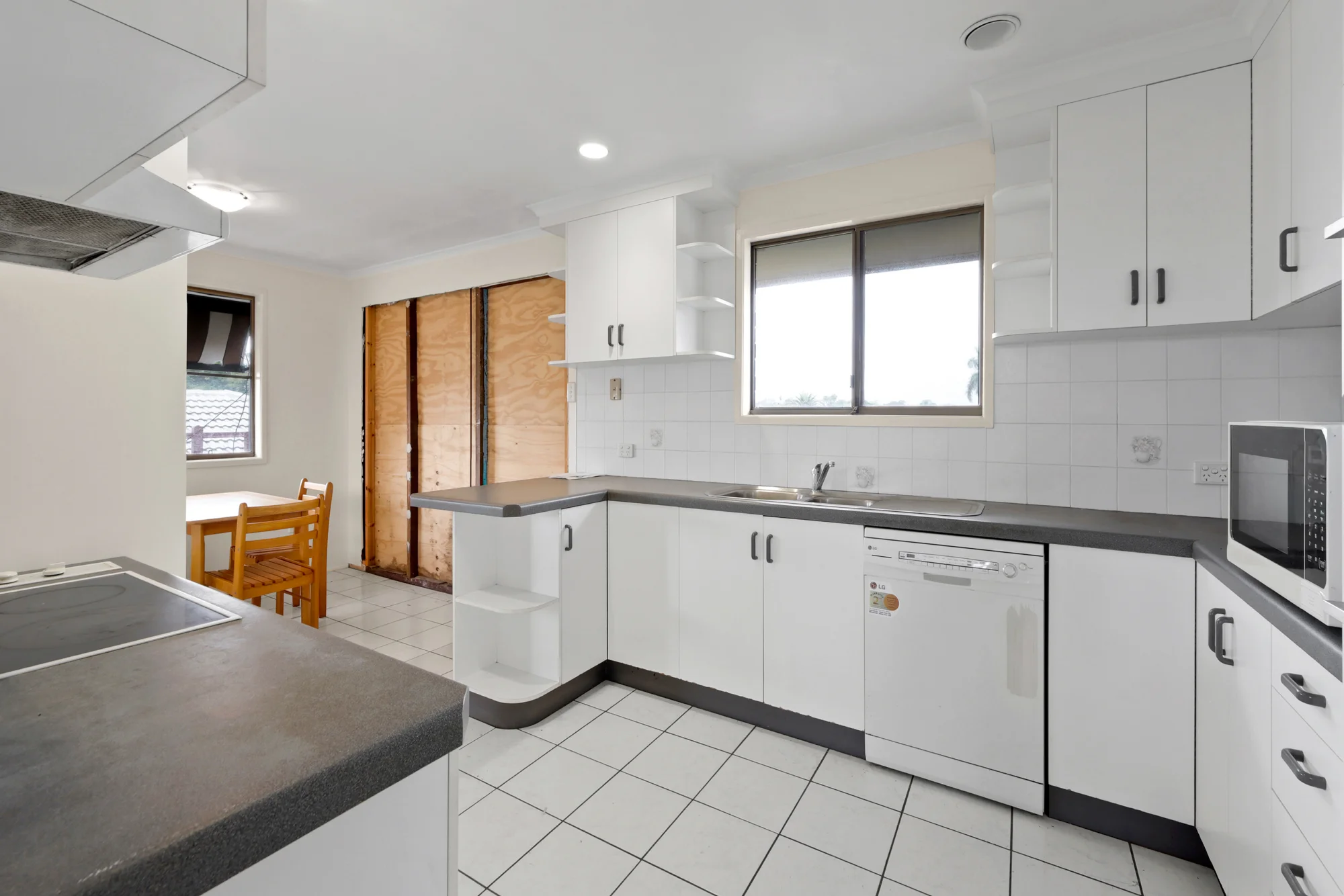 49 Bridge Road, South Mackay, Qld 4740