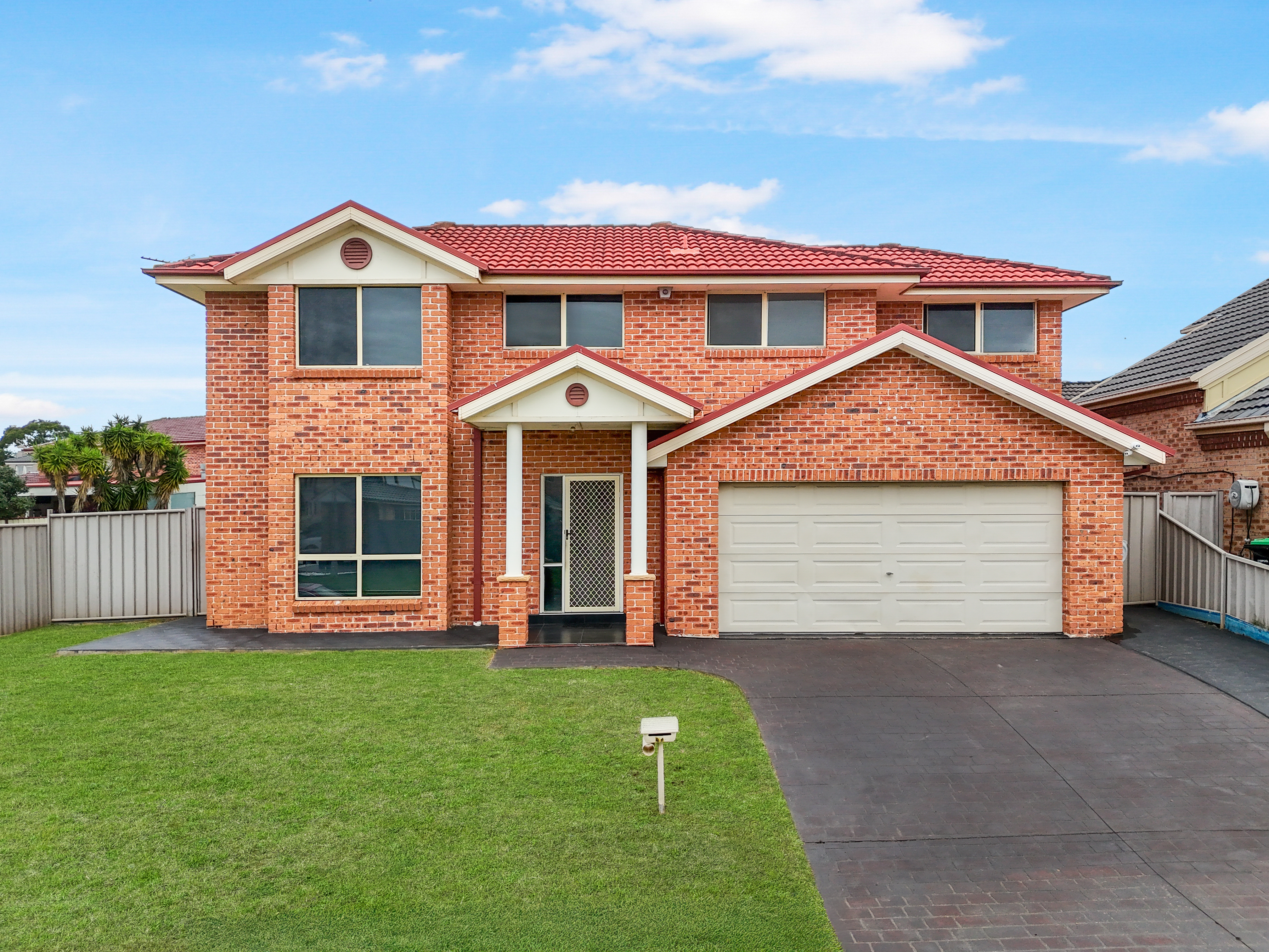 49 Carmichael Drive, West Hoxton, NSW 2171 49 Carmichael Drive, West Hoxton, NSW 2171
