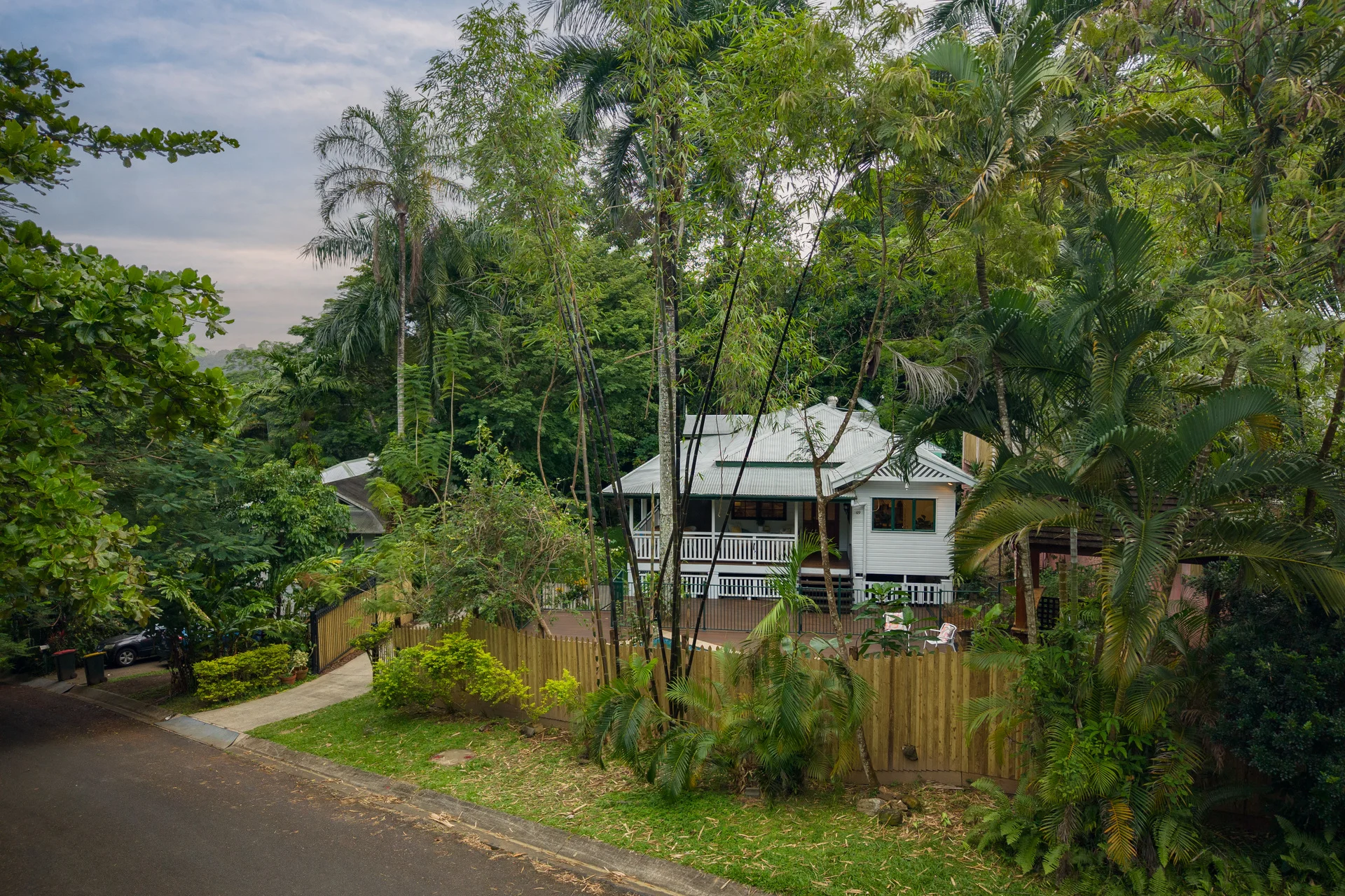 49 Junction Street, Edge Hill, Qld 4870