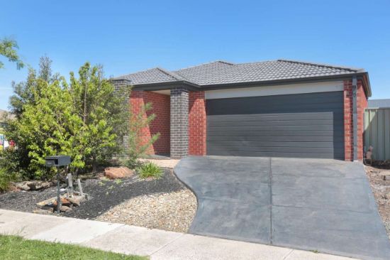 49 Manuka Grove, Wyndham Vale, Vic 3024