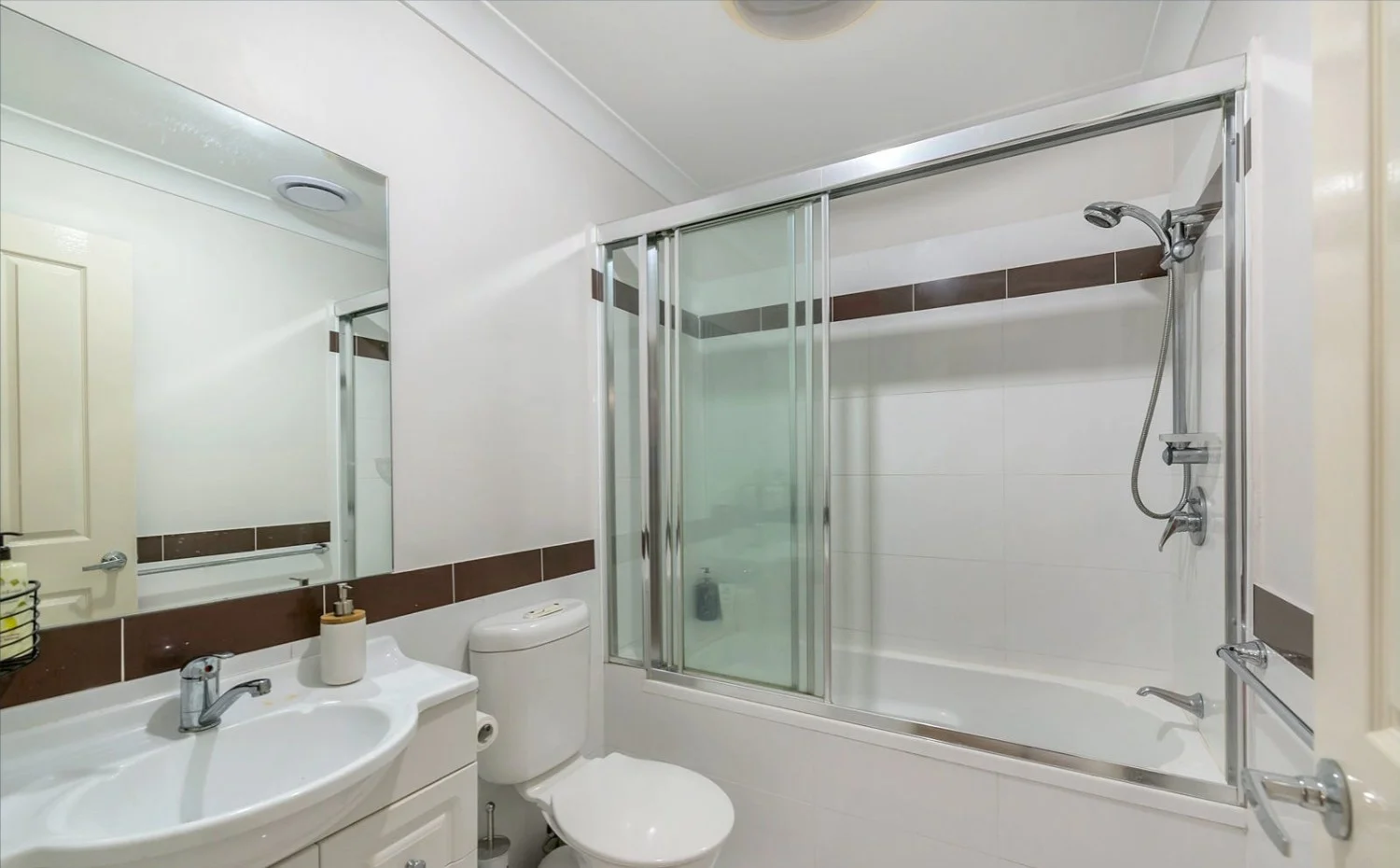 4A Alva Terrace, Gordon Park, Qld 4031