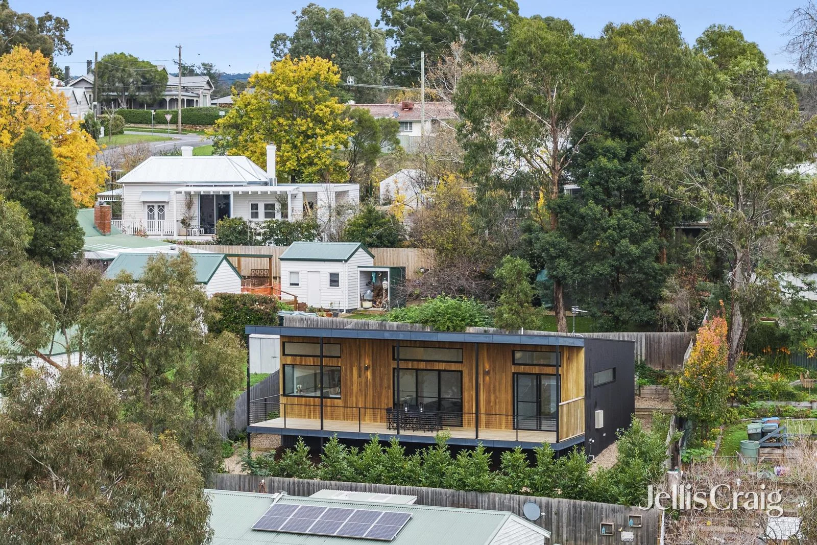 4A Fourth Street, Hepburn Springs, Vic 3461
