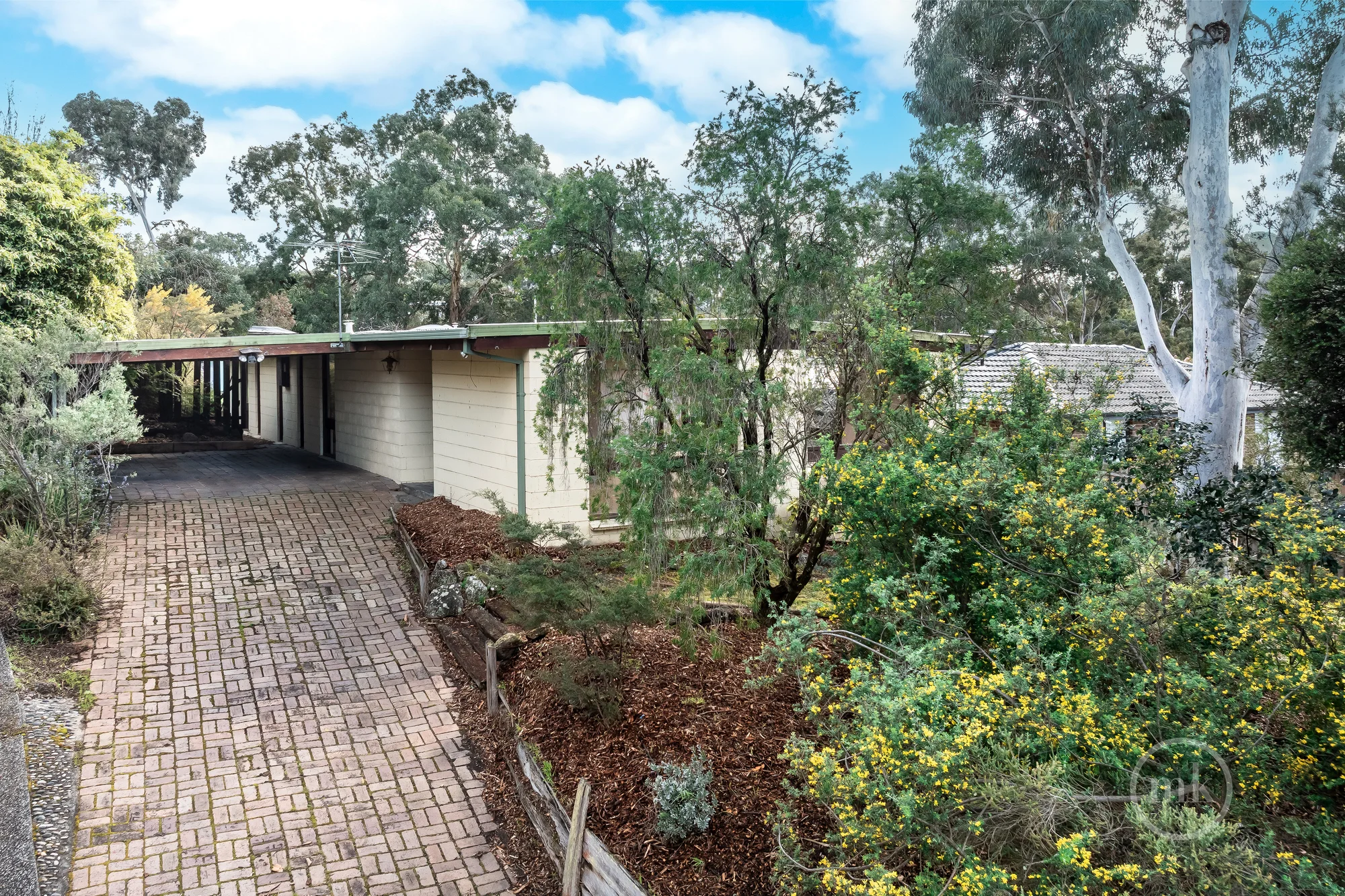 5 Allens Road, Montmorency, Vic 3094