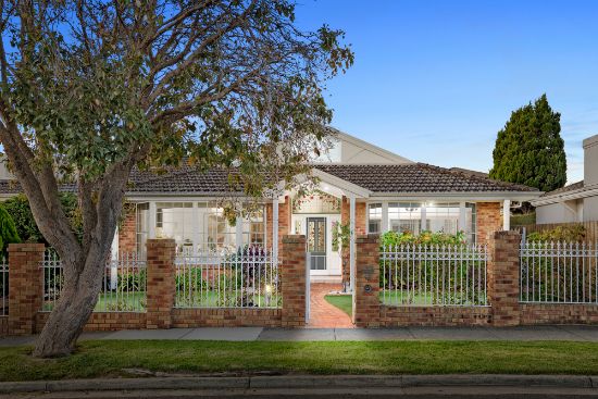 5 Bayview Crescent, Black Rock, Vic 3193