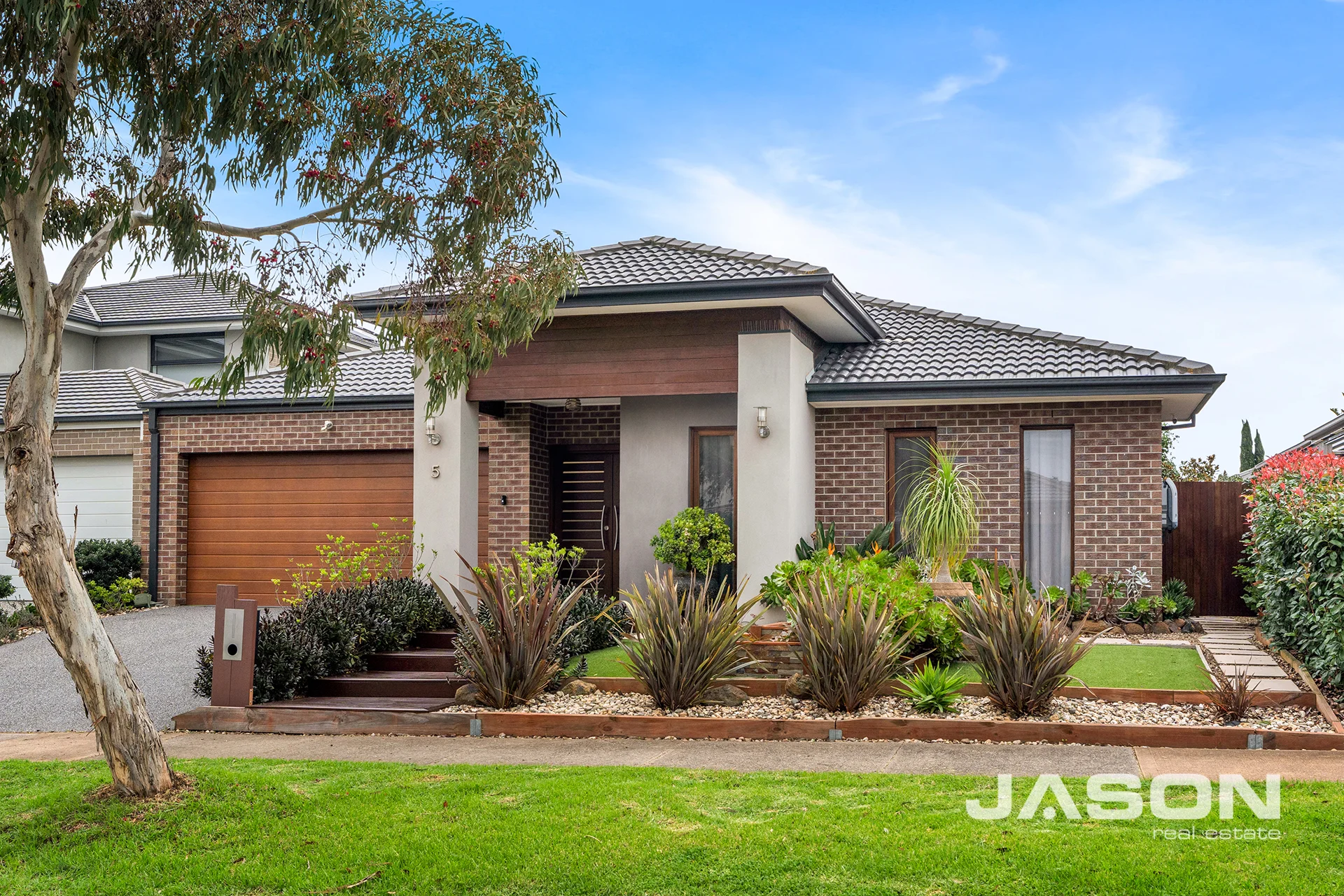 5 Bloom Avenue, Greenvale, Vic 3059