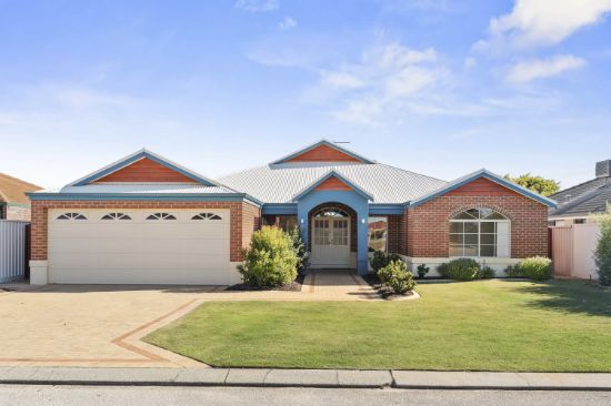 5 Bluefields Parkway, Port Kennedy, WA 6172