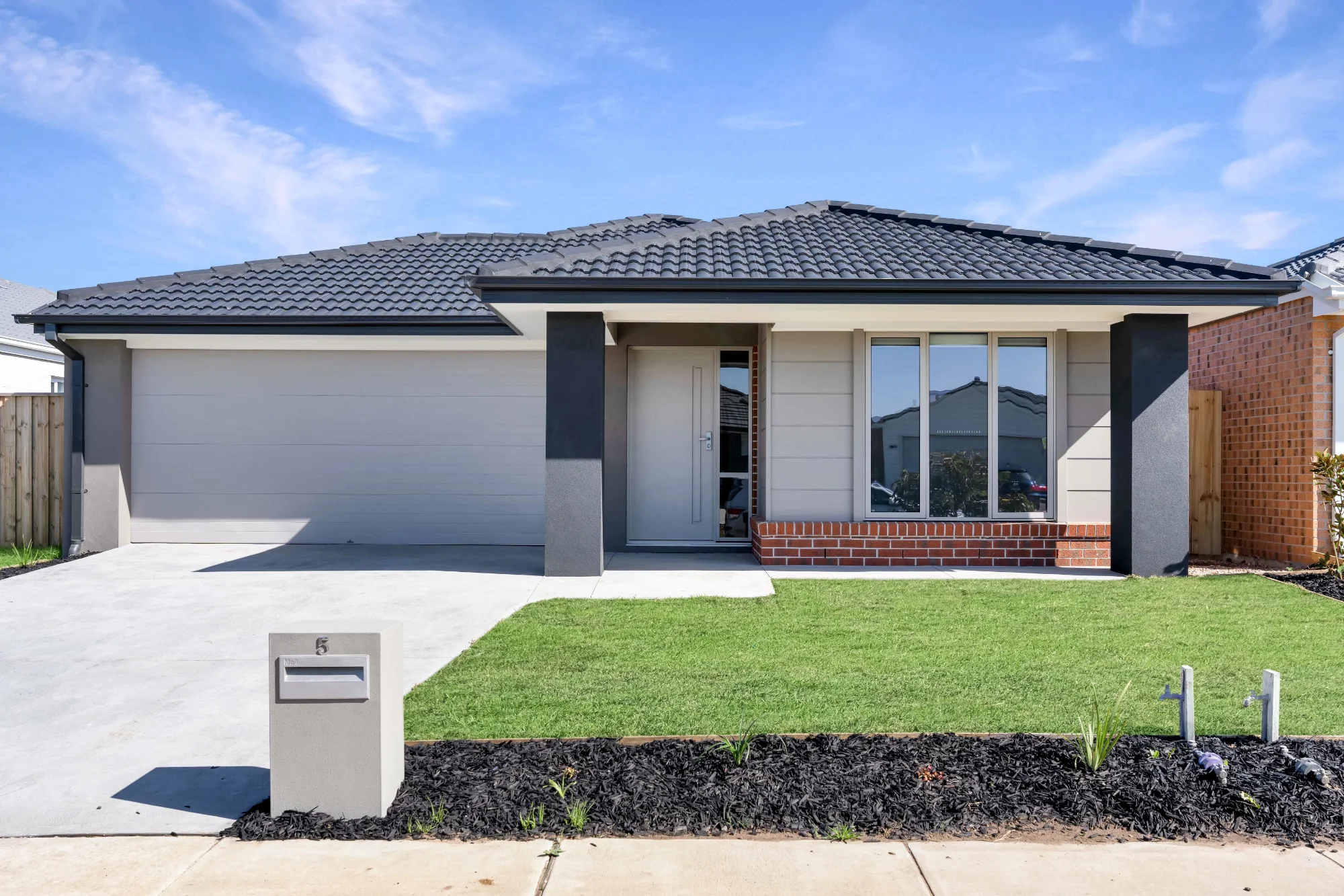 5 Booker Place, Armstrong Creek, Vic 3217