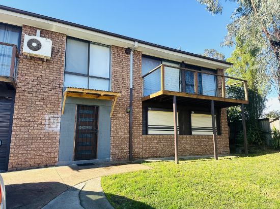 5 Coll Place, St Andrews, NSW 2566