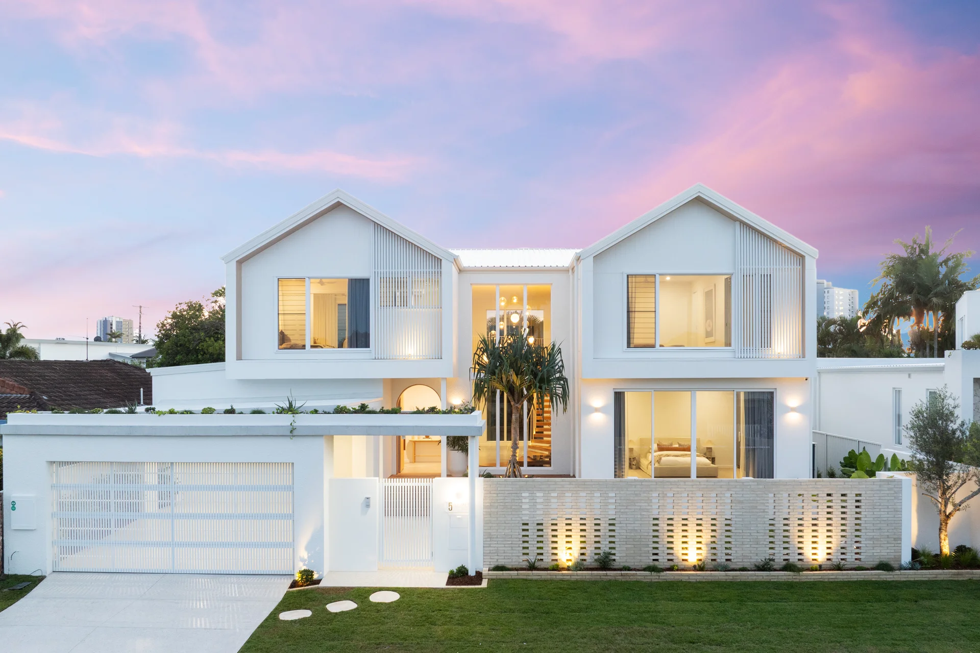 5 Comet Court, Burleigh Waters, Qld 4220