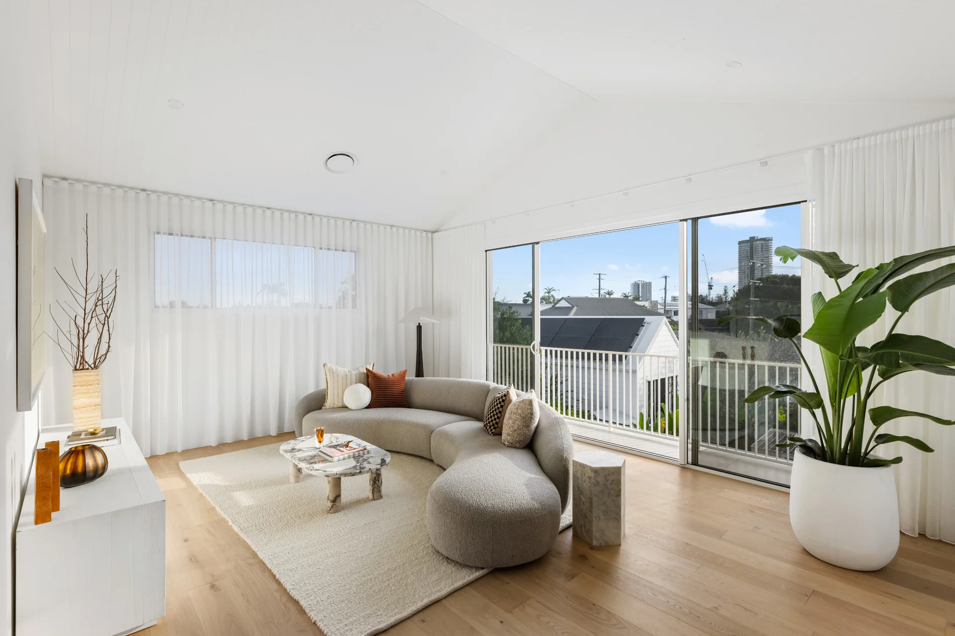 5 Comet Court, Burleigh Waters, Qld 4220