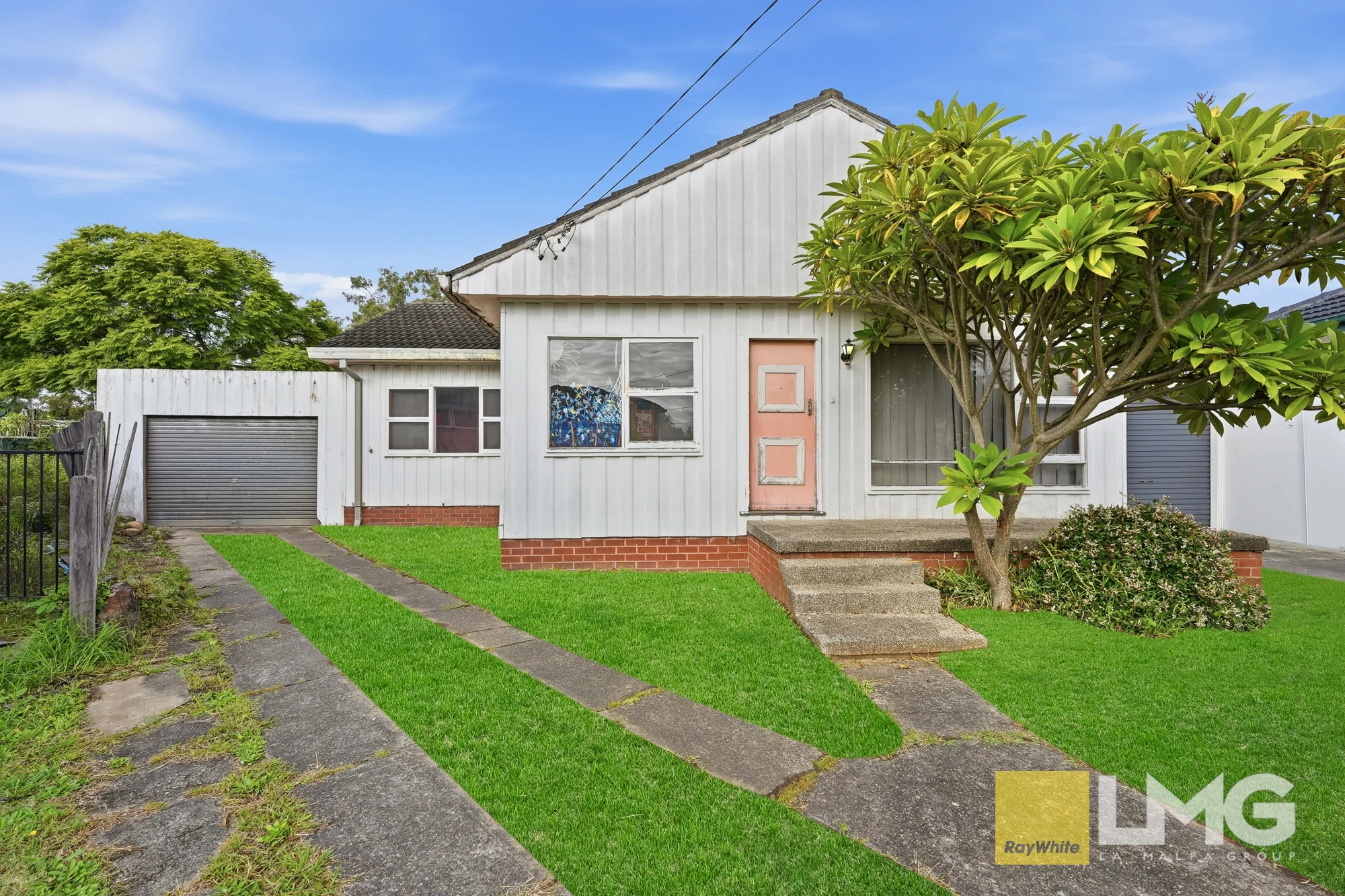 5 Dawn Crescent, Regents Park, NSW 2143