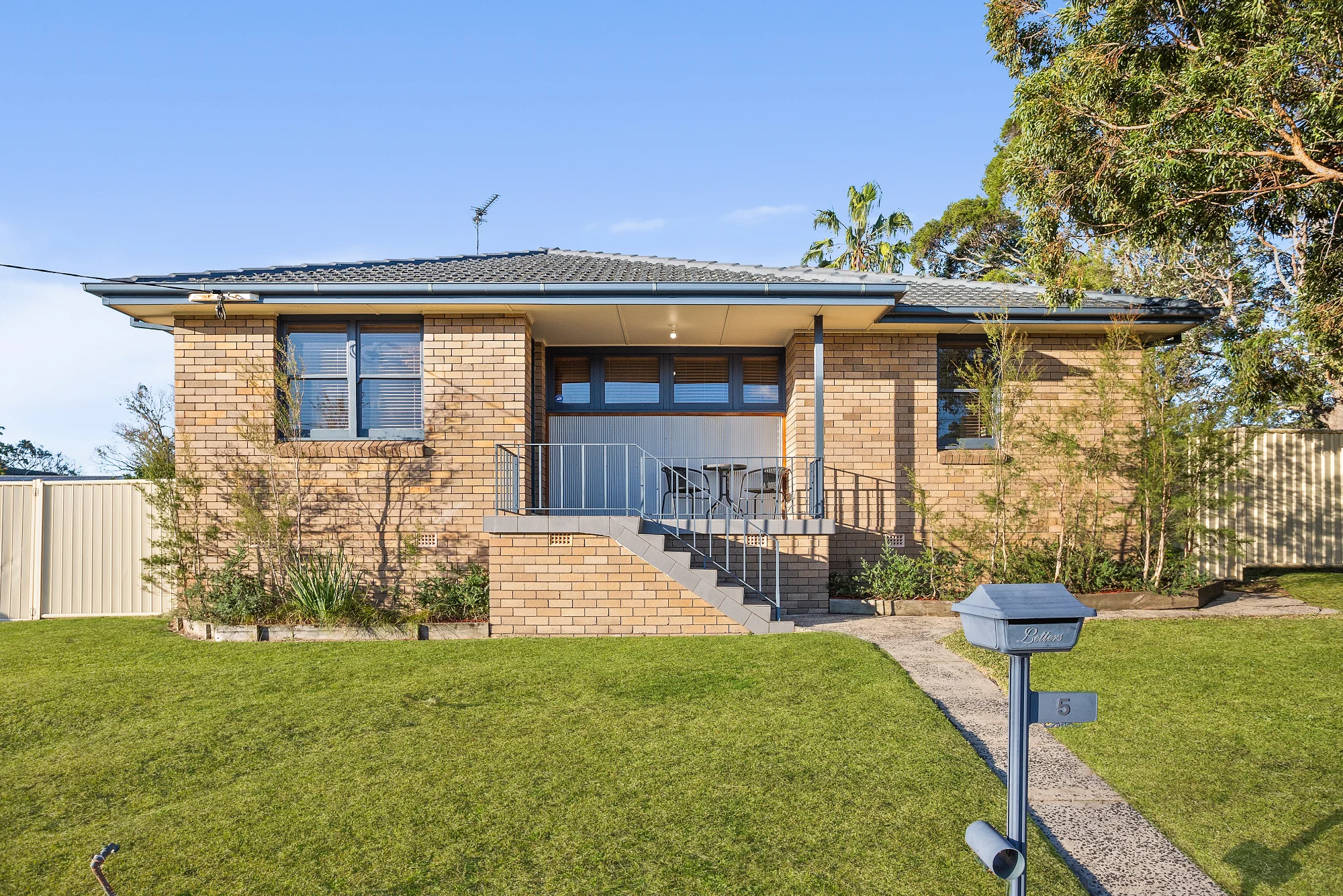 5 Gowrie St, Koonawarra, NSW 2530