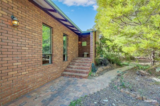 5 Hookway Crescent, Roleystone, WA 6111