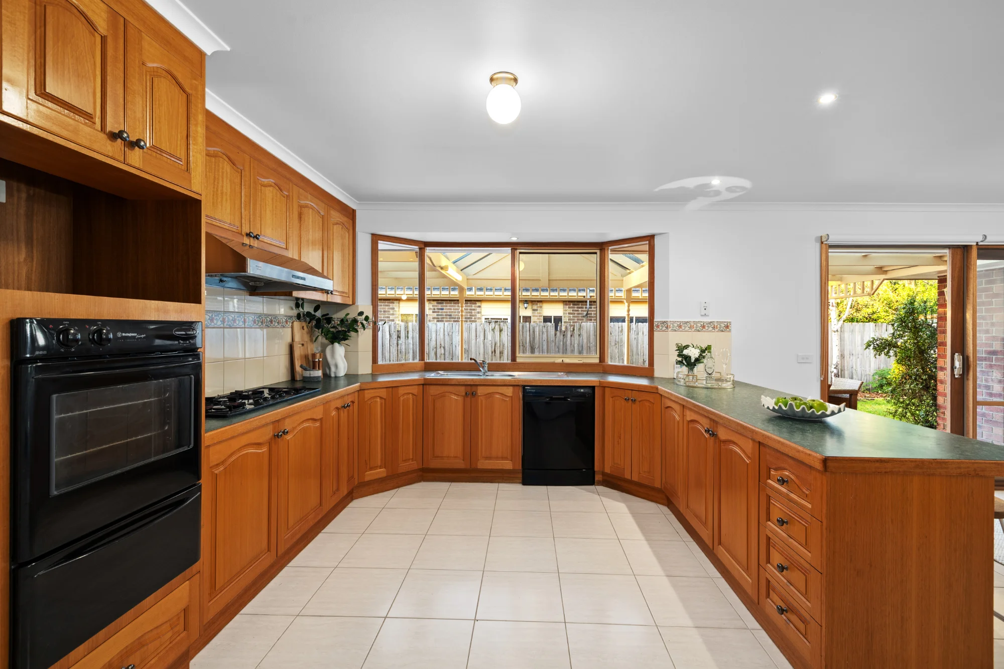 5 Jacobus Walk, Ferntree Gully, Vic 3156