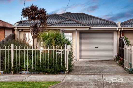 5 McIvor Road, St Albans, Vic 3021