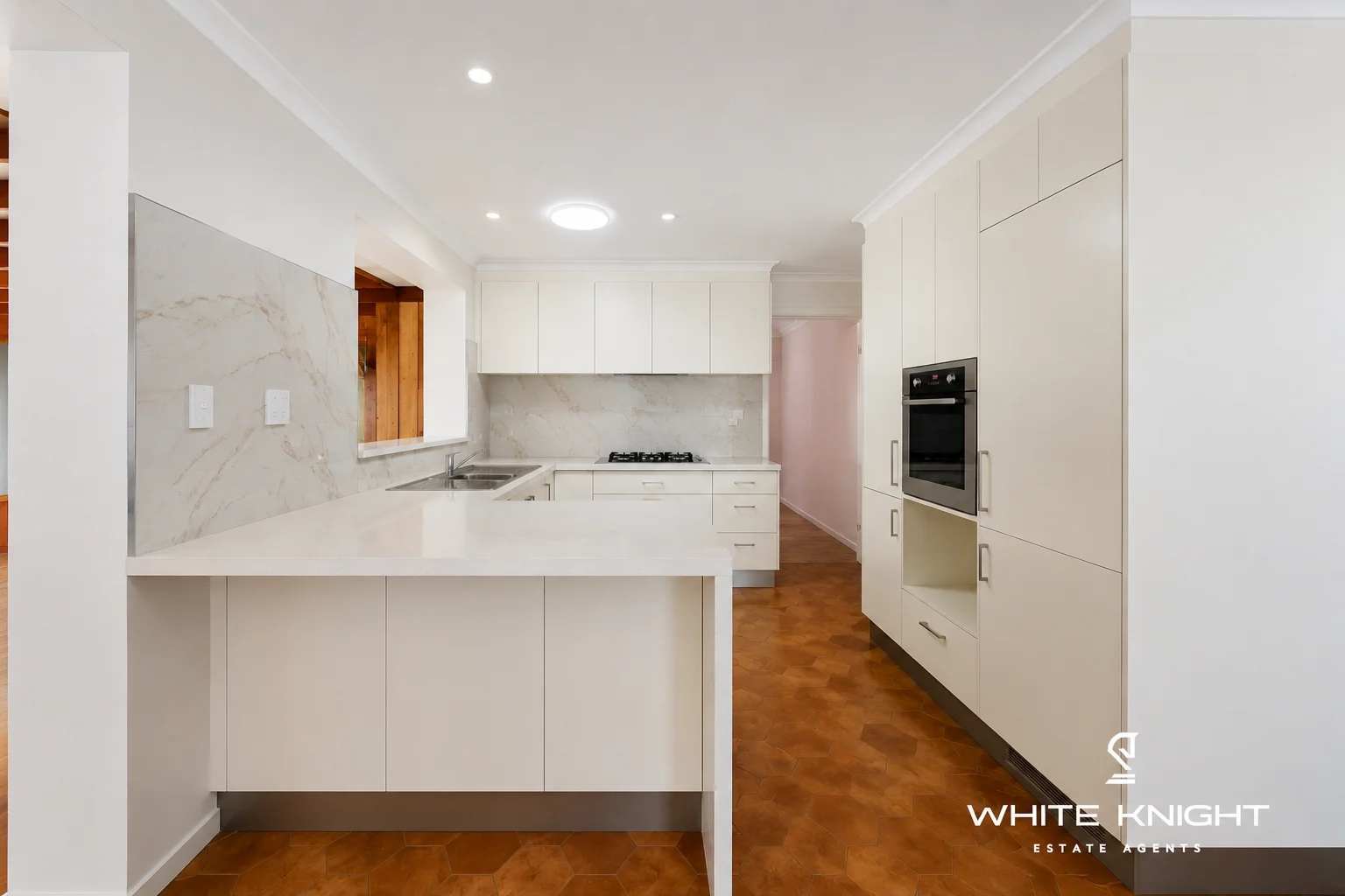 5 Mulhall Drive, St Albans, Vic 3021