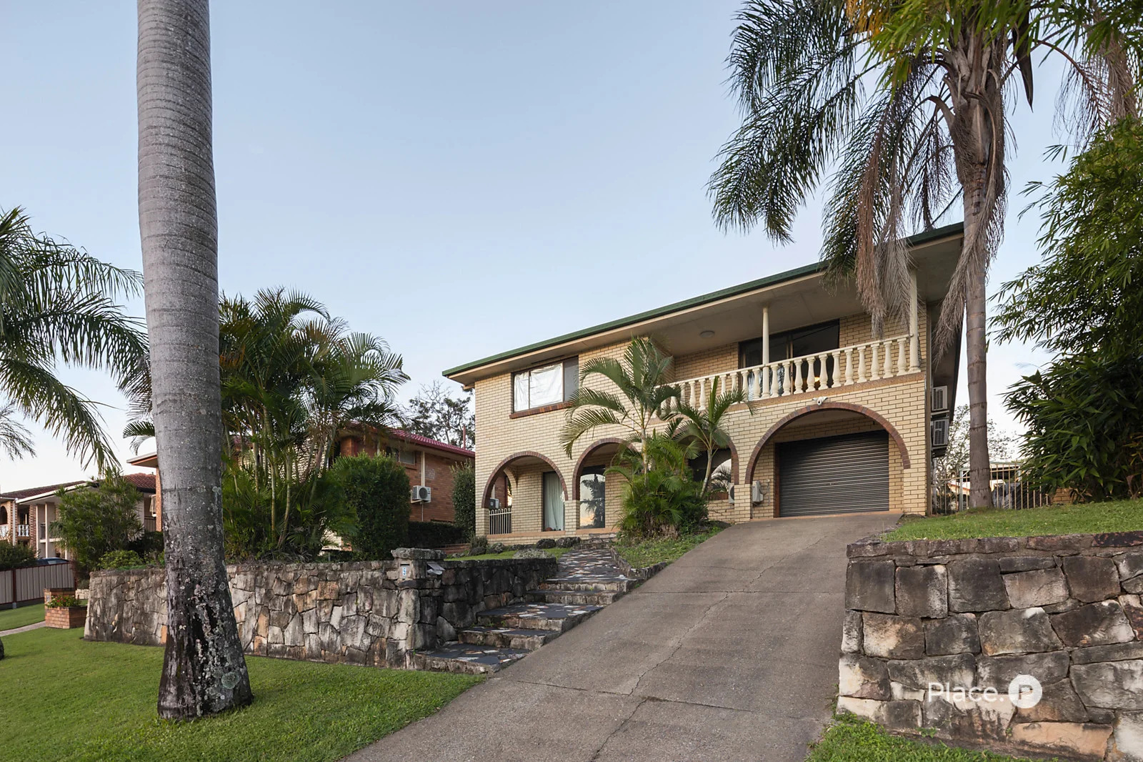 5 Obsidian Street, Camp Hill, Qld 4152