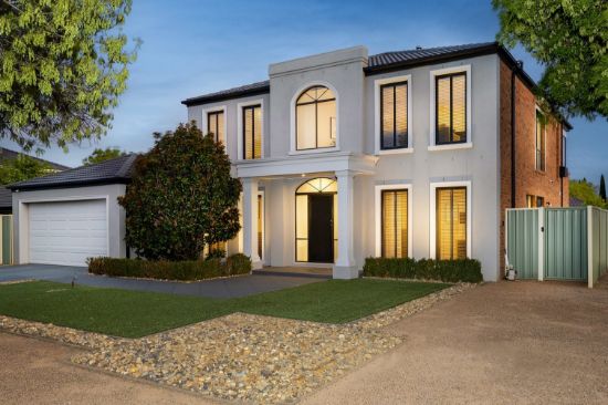 5 Oldfield Place, Point Cook, Vic 3030